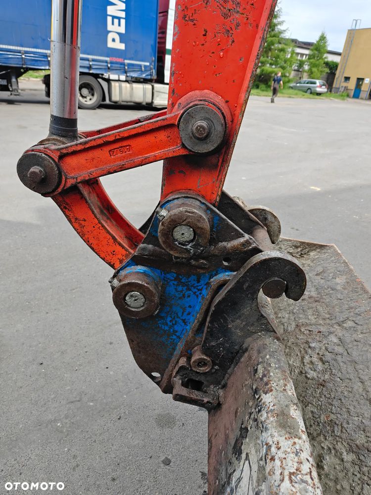 Kubota U-27 - 22