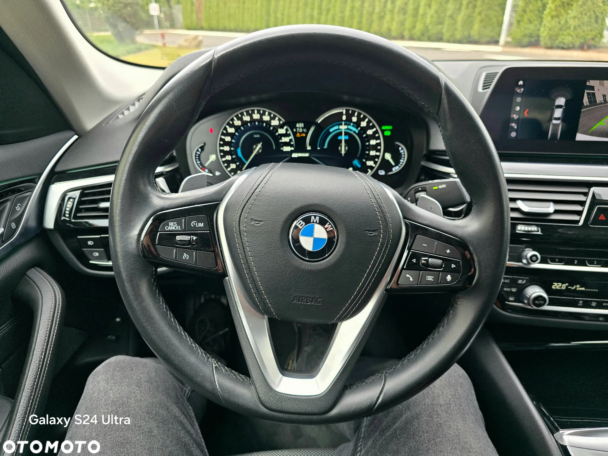 BMW Seria 5 530e iPerformance Luxury Line sport - 23