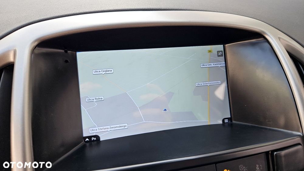 Opel Astra 1.4 Turbo 150 Jahre - 8