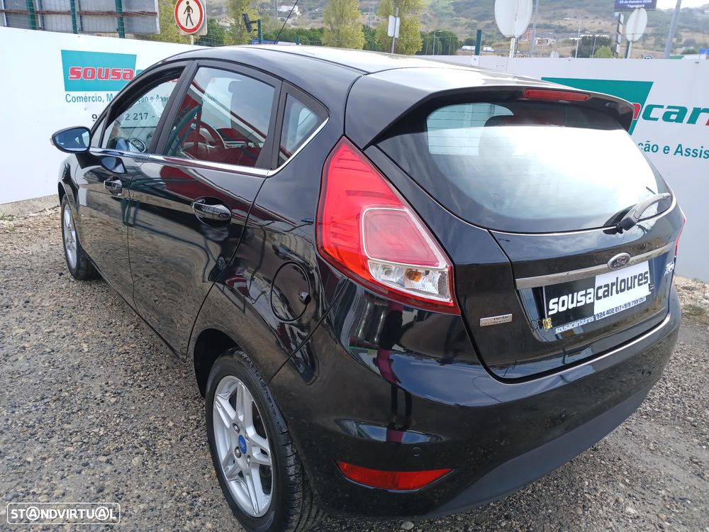 Ford Fiesta 1.0 T EcoBoost Titanium - 10