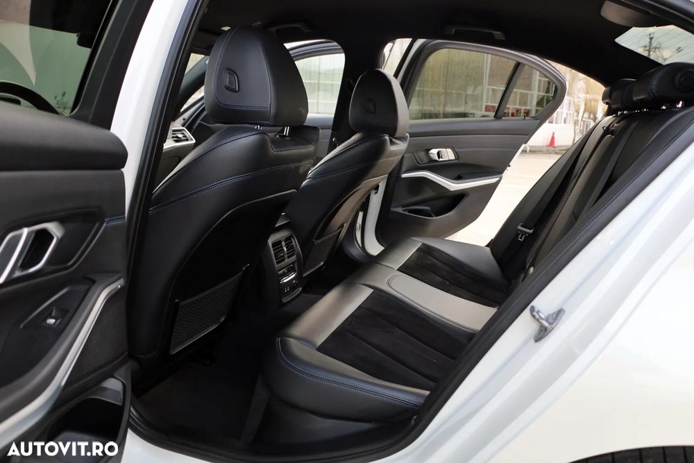 BMW Seria 3 320d Aut. Edition M Sport Shadow - 22