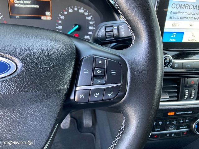 Ford Fiesta 1.0 EcoBoost Hybrid S&S TITANIUM - 12