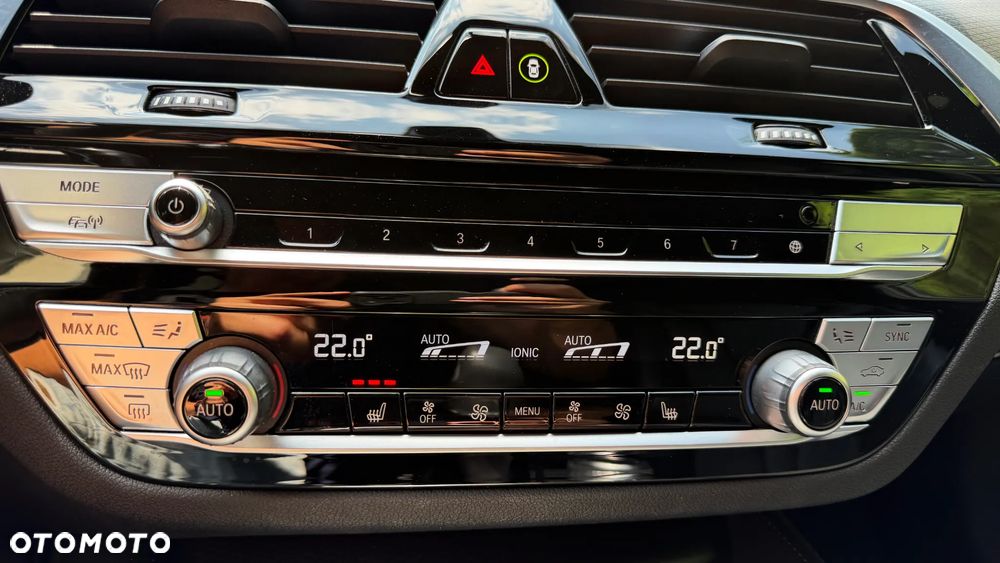 BMW Seria 5 530e M Sport Edition - 29