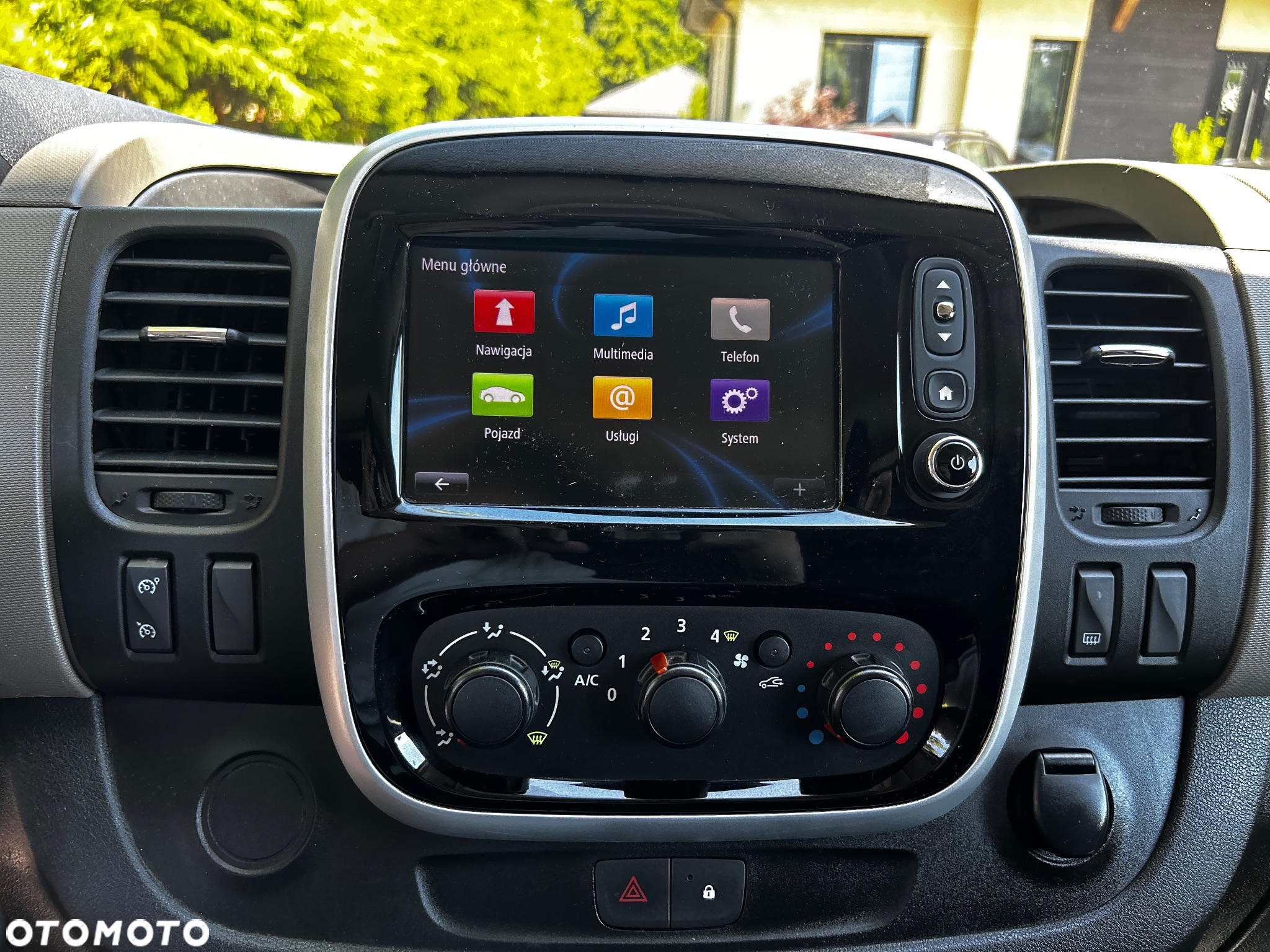 Renault Trafic - 14