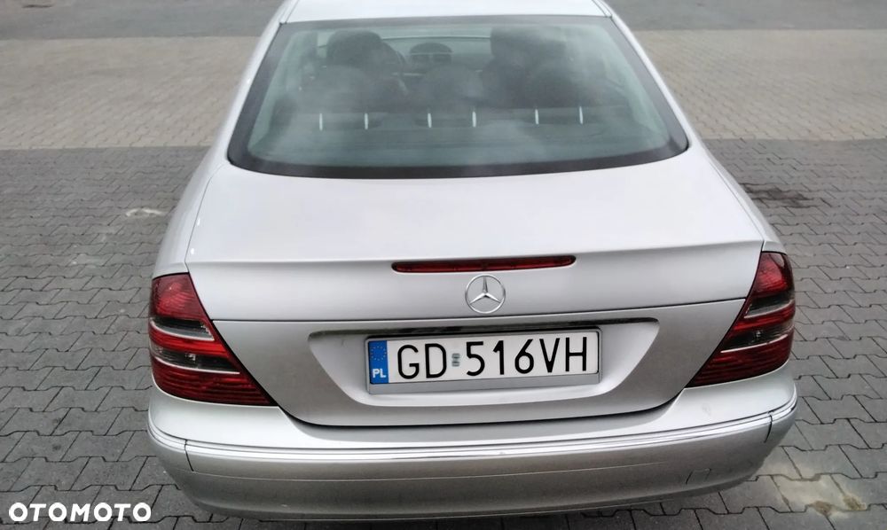 Mercedes-Benz Klasa E - 6