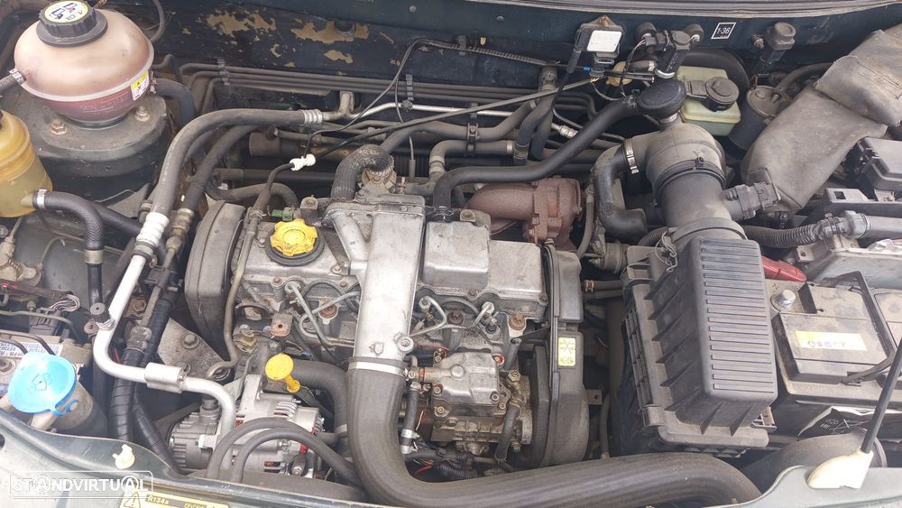 Land Rover Freelander 2.0 di - 6