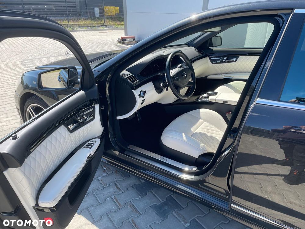 Mercedes-Benz Klasa S 65 AMG L - 8