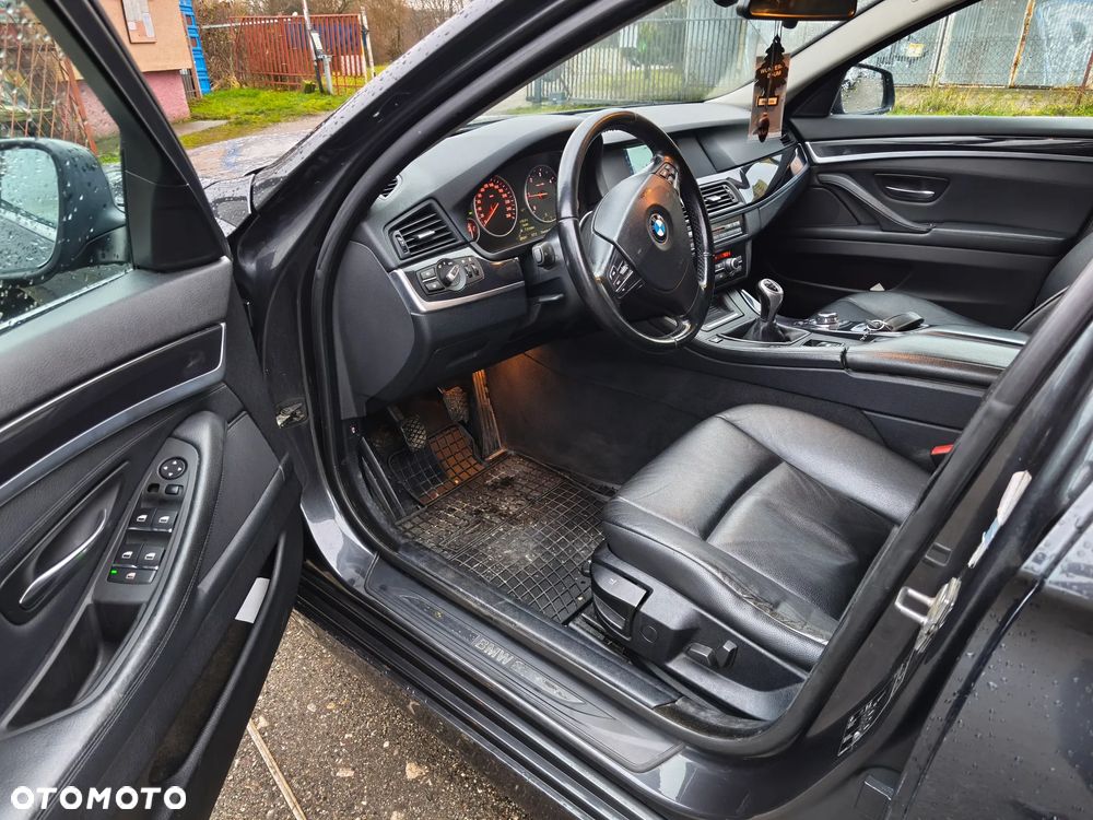BMW Seria 5 520d - 7
