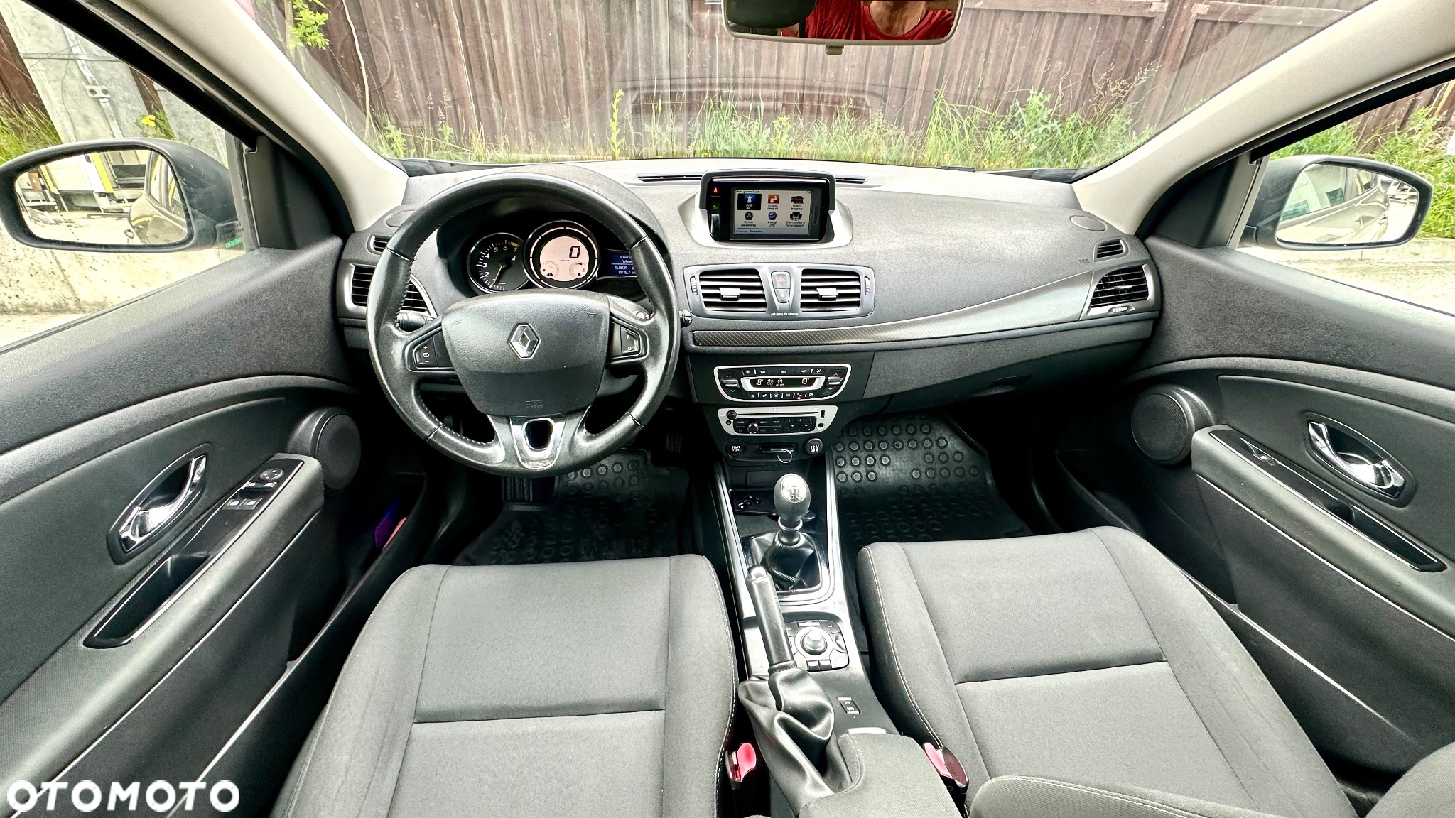 Renault Megane Grandtour ENERGY TCe 115 Start & Stop Bose Edition - 20