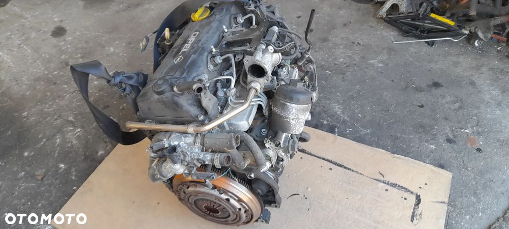 silnik słupek opel corsa combo 1,7 DTI  180tys  Y17DTL - 11