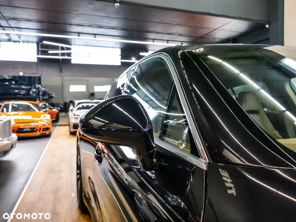 Porsche Panamera 4S PDK - 30