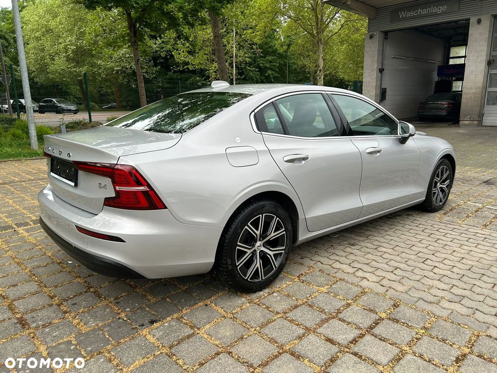 Volvo S60 - 3
