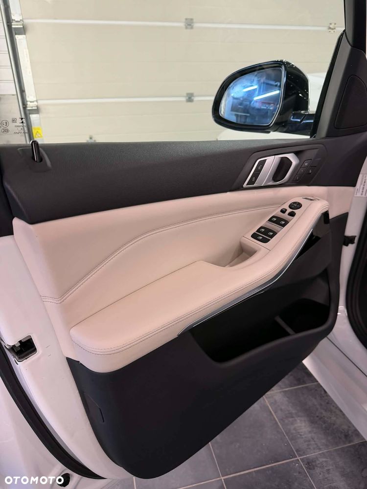 BMW X5 xDrive30d - 10