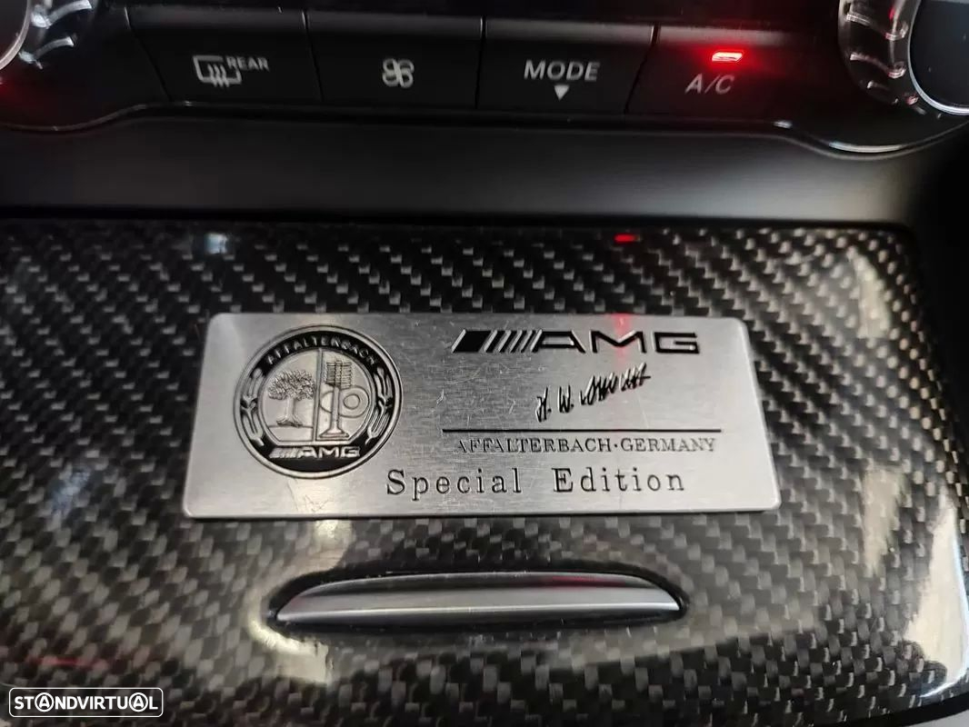 Mercedes-Benz CLA 45 AMG Shooting Brake 4-Matic - 43