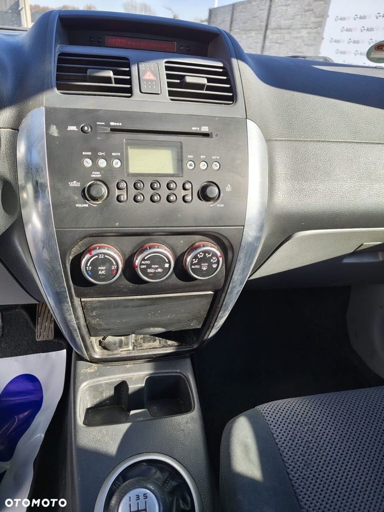 Suzuki SX4 1.6 VVT 4x2 Comfort - 9