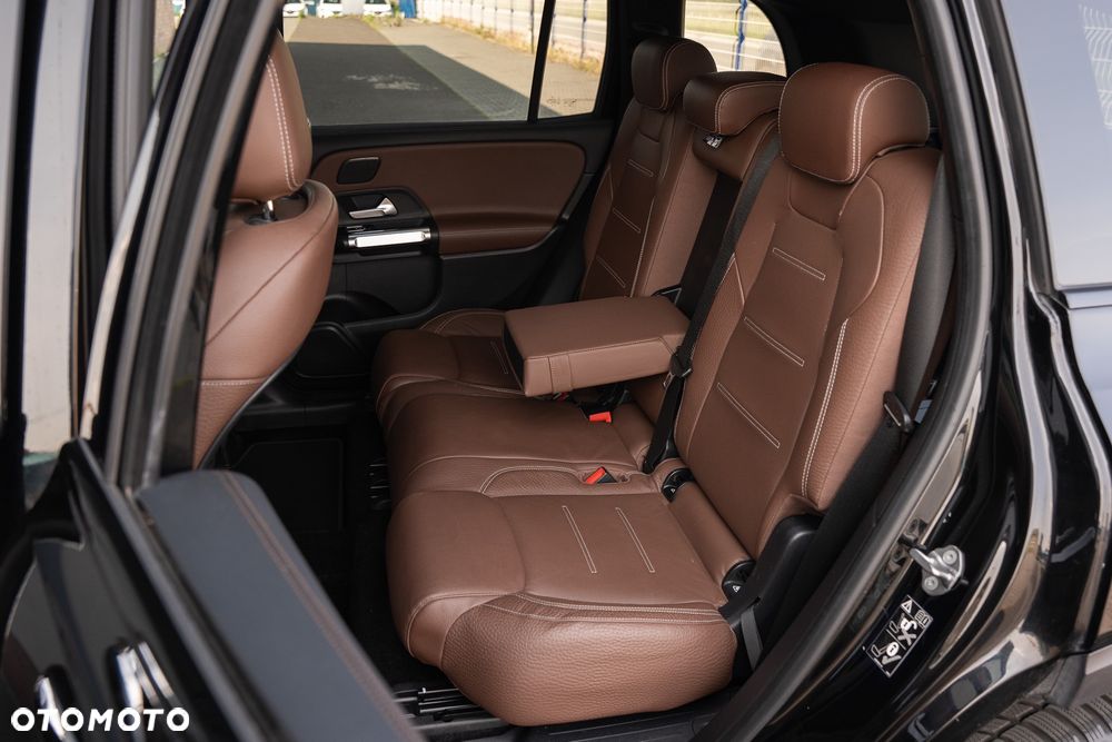 Mercedes-Benz GLB 200 d 8G-DCT AMG Line - 35