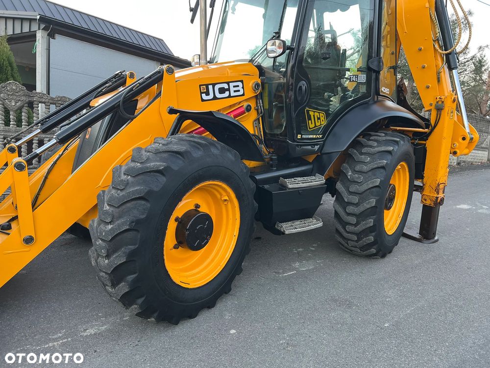 JCB 4CX * Koparko Ładowarka JCB 4 CX * Stan IDEALNY * Powershift * Torquelock * Pełna Opcja * Widły * Szczęka * Teleskop * - 27