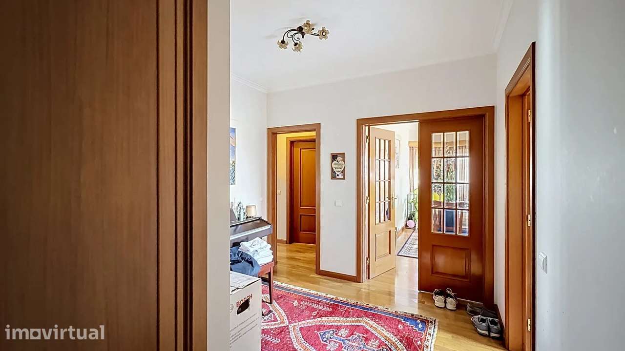 Apartamento T3 Ramada – Espaço, Conforto e Excelente Localização - Grande imagem: 5/14