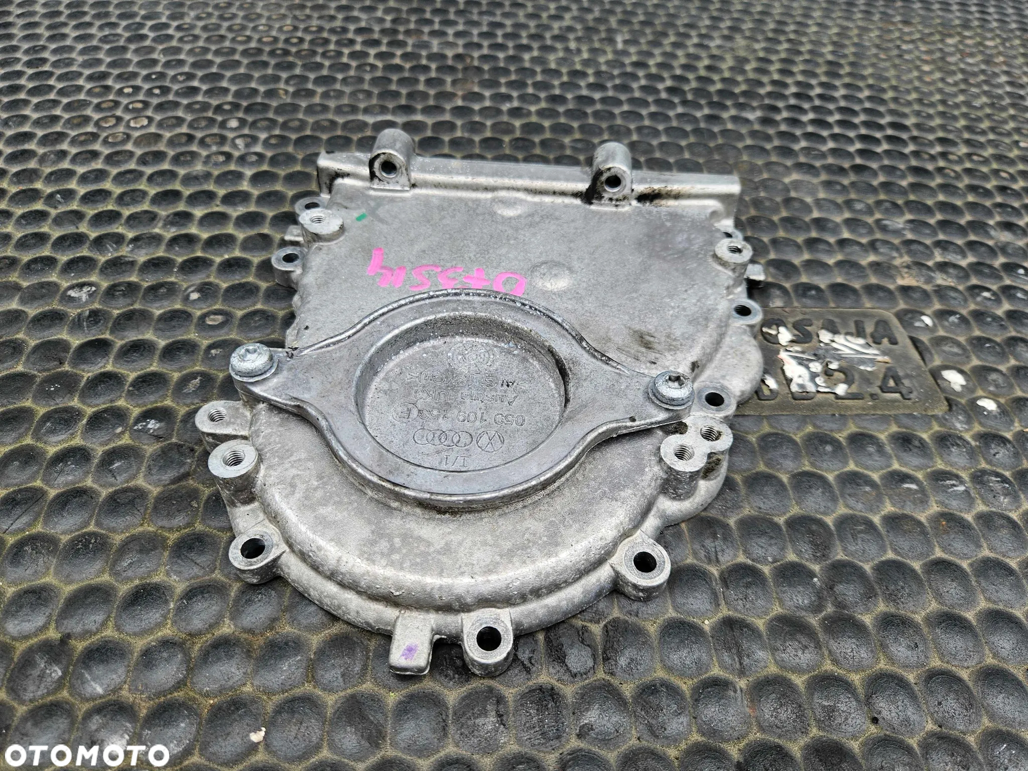 Obudowa Osłona Pokrywa Rozrzadu Silnika Dekiel Walu Kołnierz 2.7 3.0 V6 TDI Audi A4 B8 A5 Q5 - 19