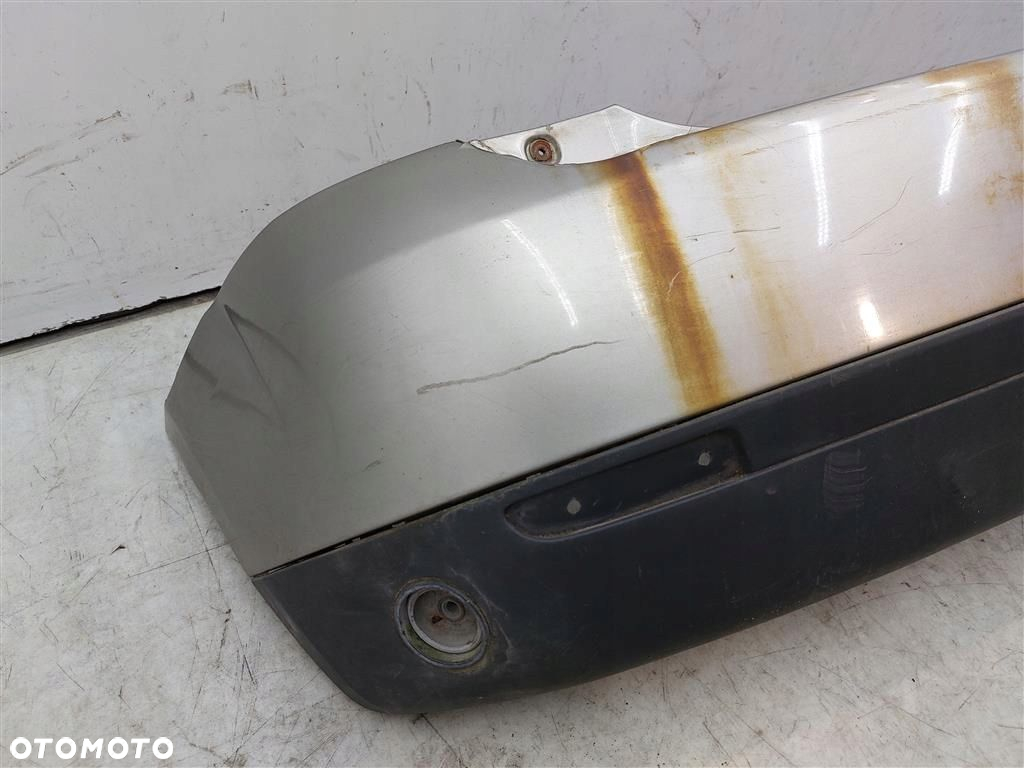 Zderzak tylny tył Ford Fiesta Mk6  2002-2008R LAK: OYSTER SILVER SREBRNY - 8
