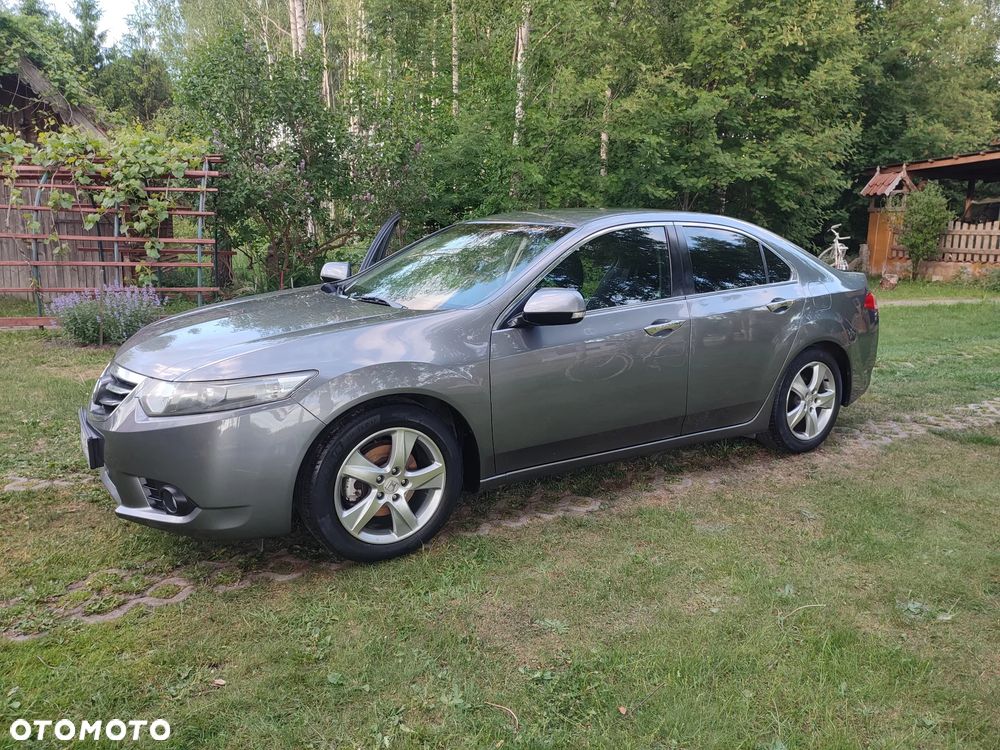 Honda Accord 2.0 Elegance Nav - 2