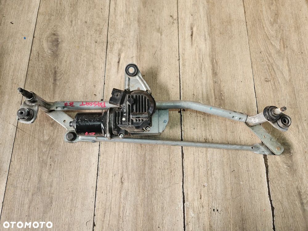 Silniczek mechanizm wycieraczek VW PASSAT B7 2014r 3AB955419A 3AB955023A Europa
