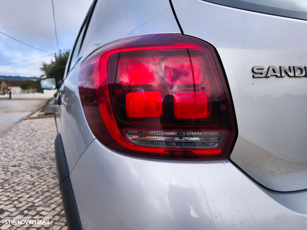 Dacia Sandero 1.5 dCi Stepway - 8