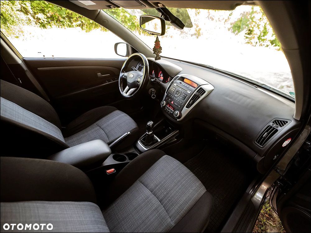 Kia Ceed - 19