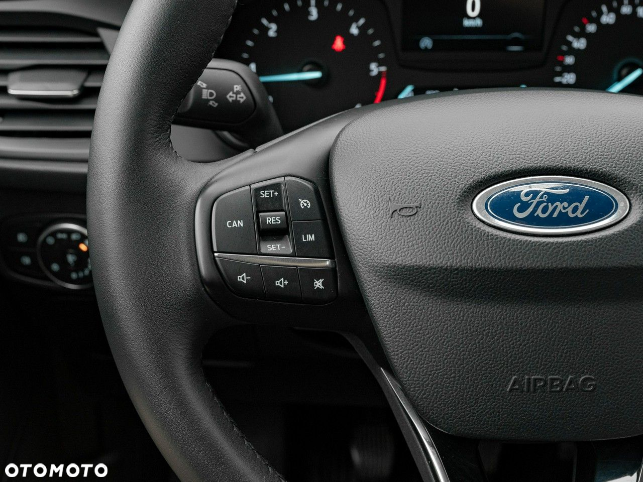 Ford Focus - 17