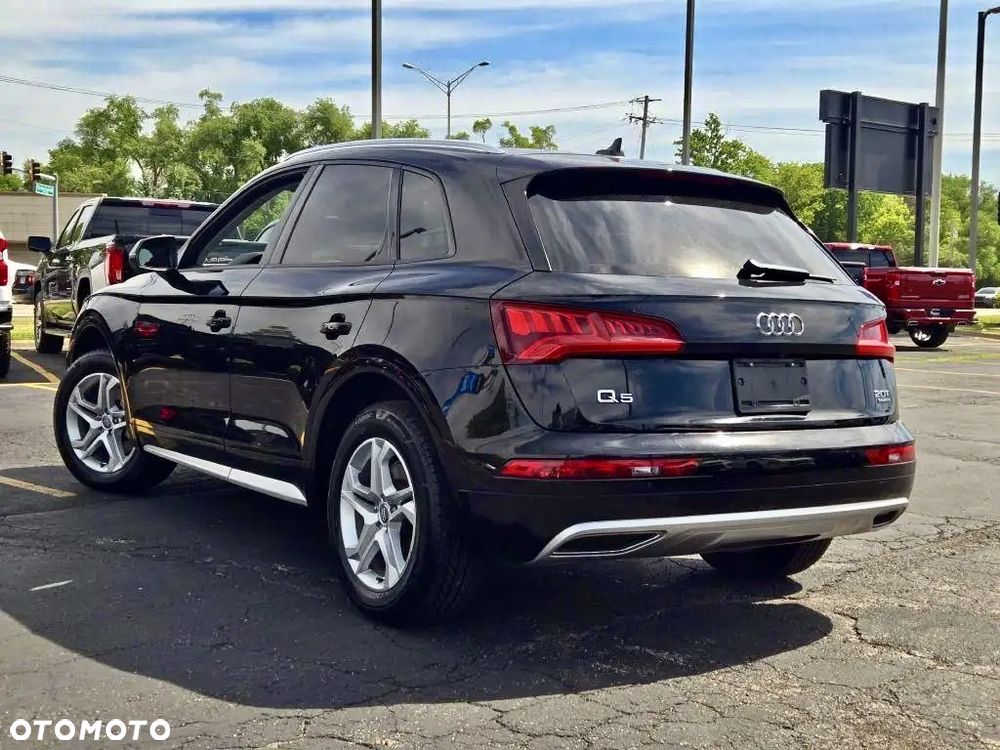 Audi Q5 2.0 TFSI Quattro S tronic design - 4