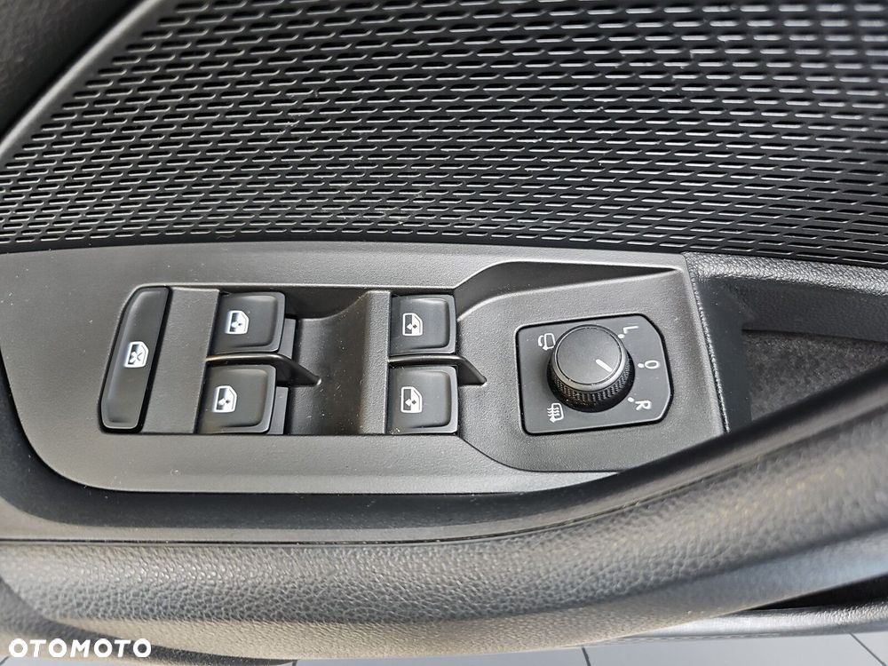 Skoda Octavia 2.0 TDI 4x4 Scout DSG - 15