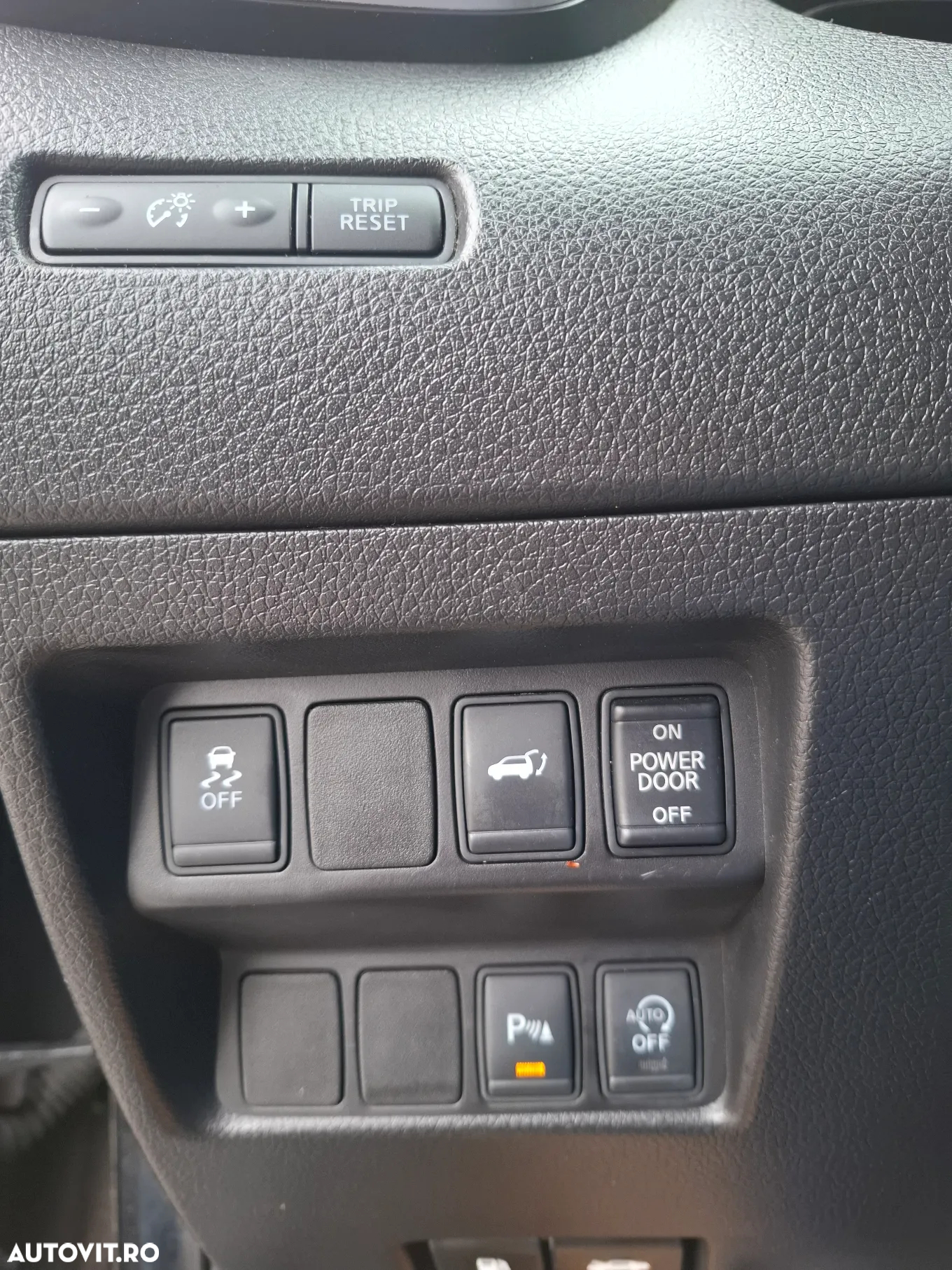 Nissan X-Trail 1.6L dCI Start/Stop Tekna - 28