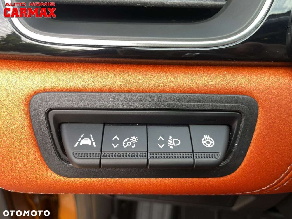 Renault Captur TCe 100 INTENS - 24