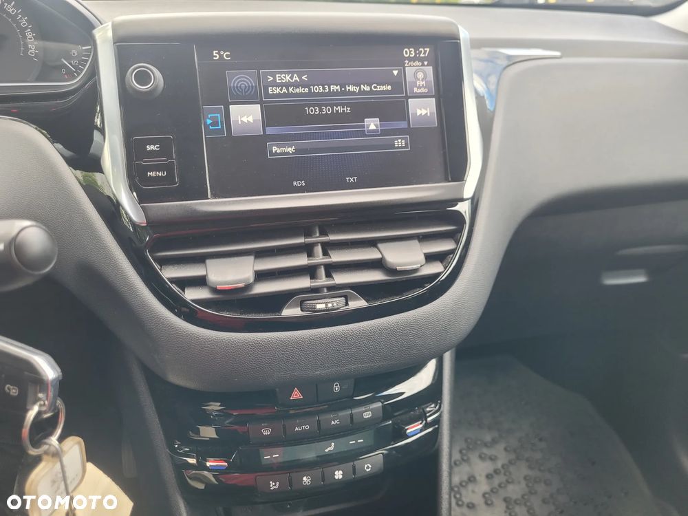 Peugeot 208 Blue-HDi 100 Stop&Start Active - 24