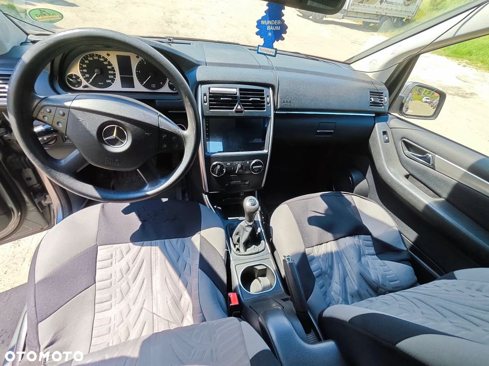 Mercedes-Benz Klasa B 180 CDI - 6