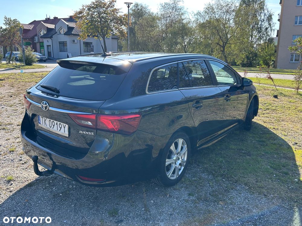 Toyota Avensis - 3