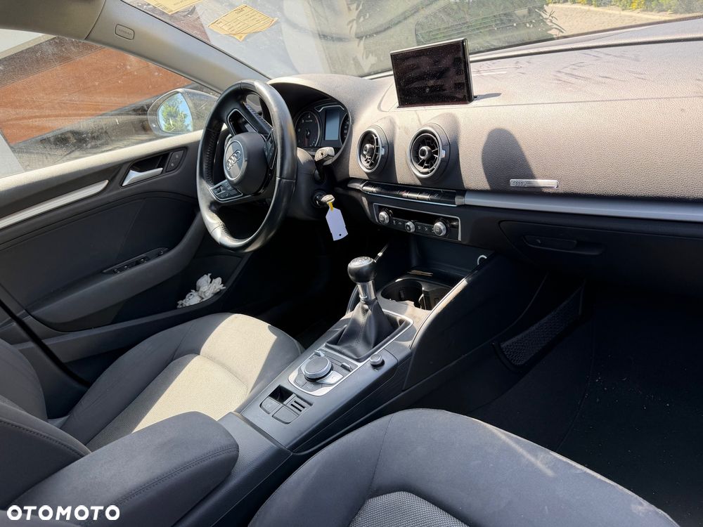 Audi A3 Sportback 1.6 TDI sport - 3