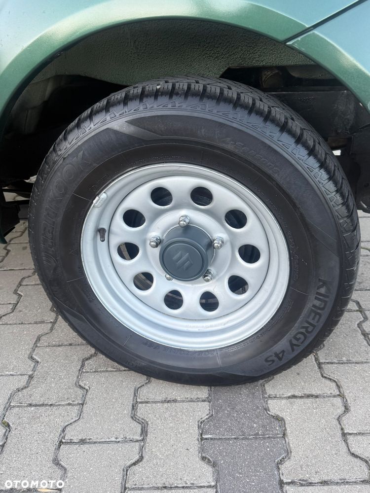 Suzuki Jimny - 32