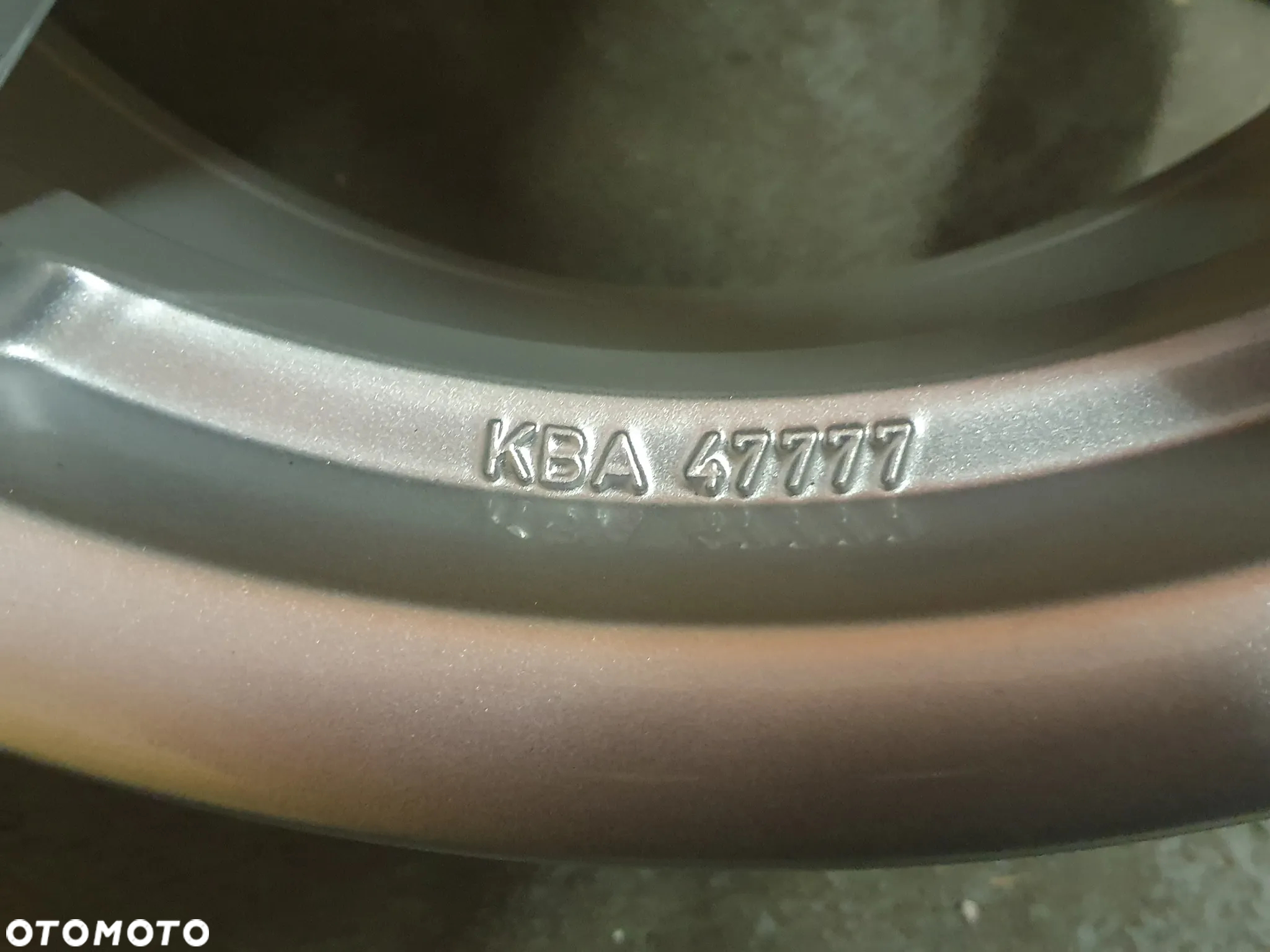 felgi 4 sztuki alutec grip felga 5x112 aluminiowa srebrna kba 47777 - 4