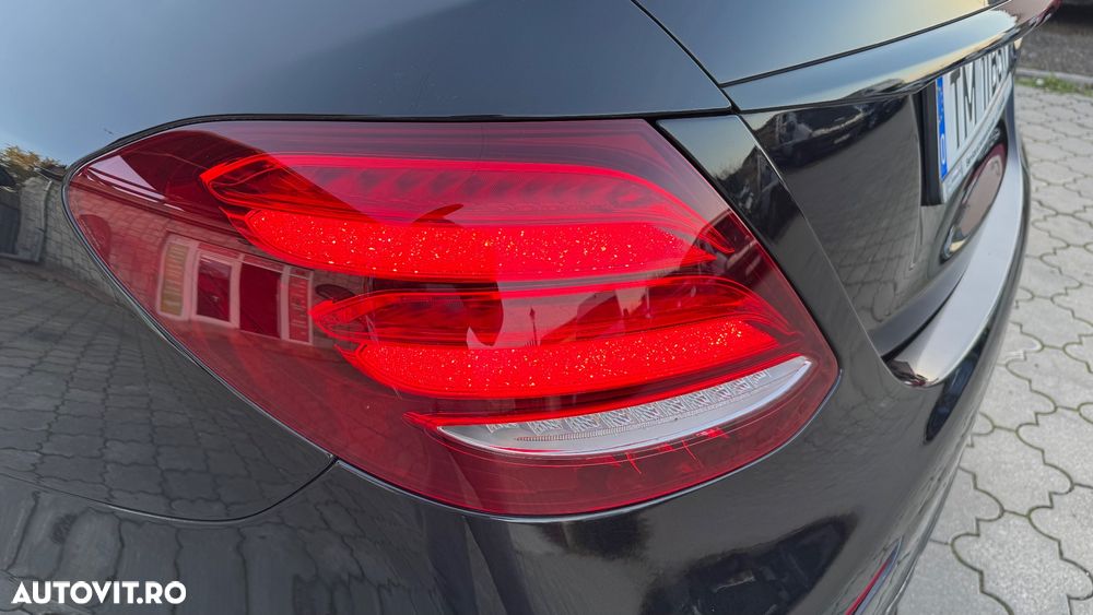 Mercedes-Benz E 220 d 9G-TRONIC Avantgarde - 38