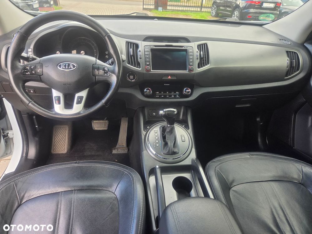 Kia Sportage 2.0 CRDI 4WD Automatik Vision - 10