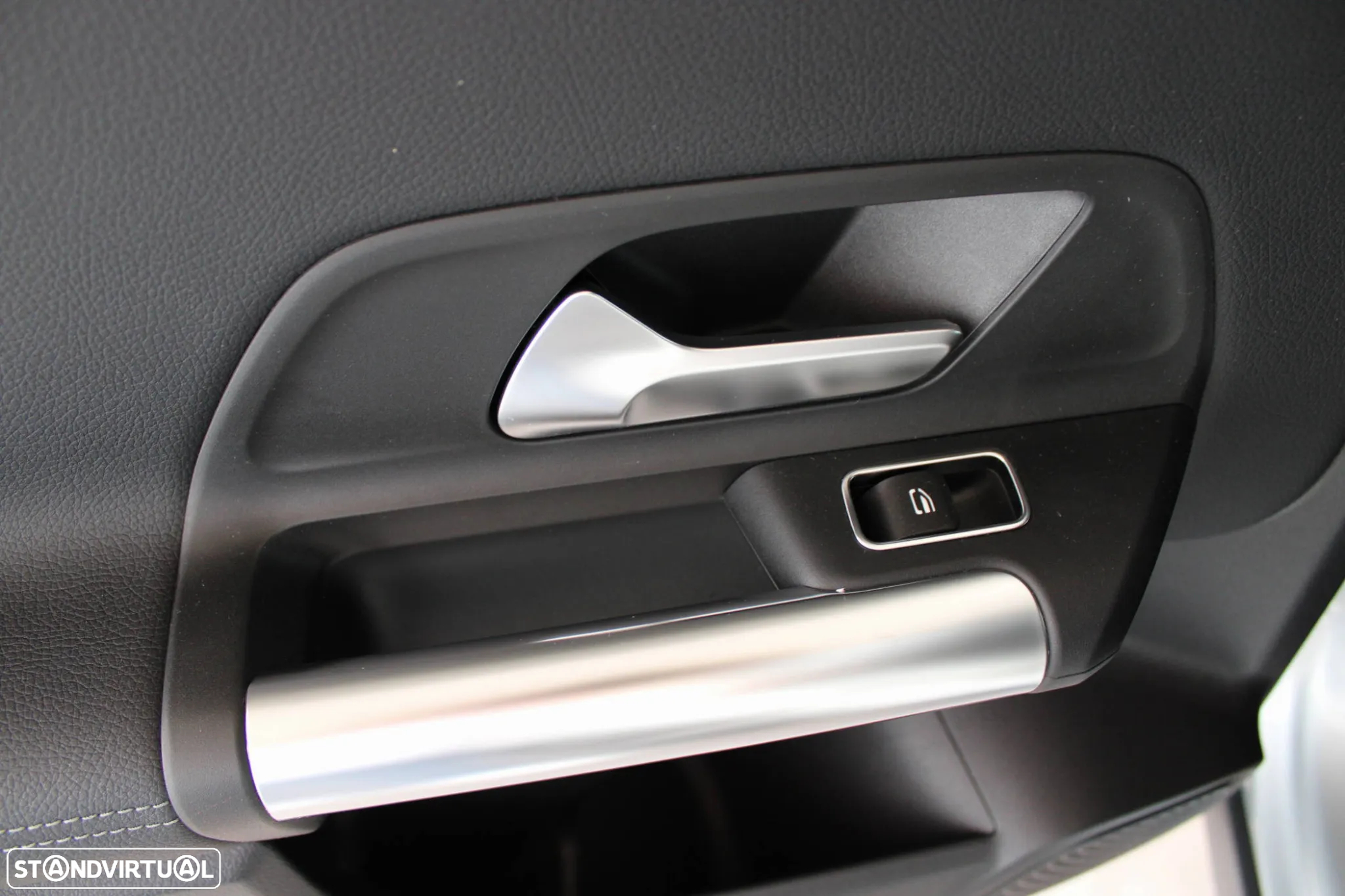 Mercedes-Benz GLA 250 e Business Solutionss Grande Frota - 9