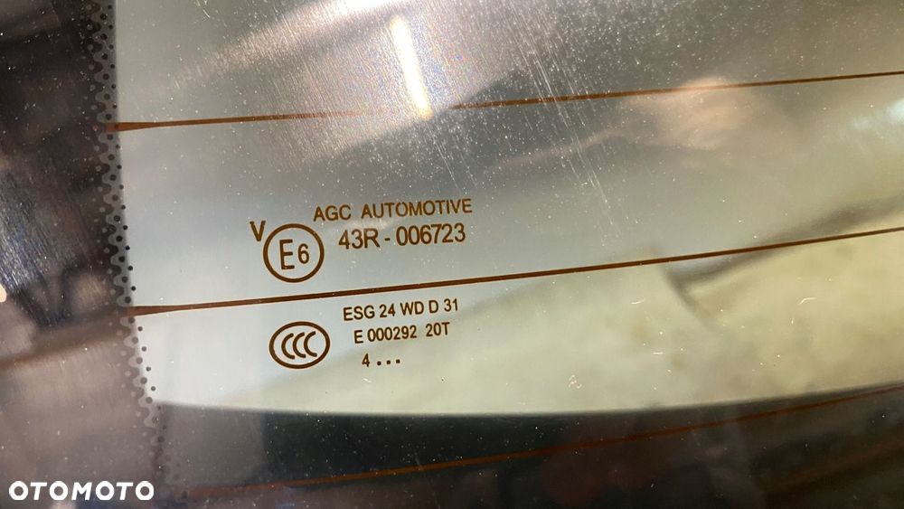 MERCEDES B-KLASA B KLASA W246 KLAPA POKRYWA BAGAŻNIKA KOLOR 650 - 5