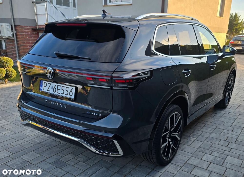 Volkswagen Tiguan - 4