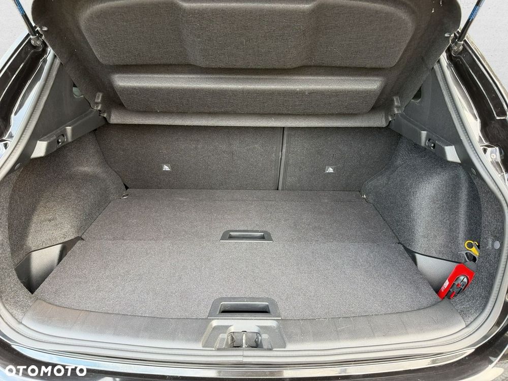 Nissan Qashqai - 25