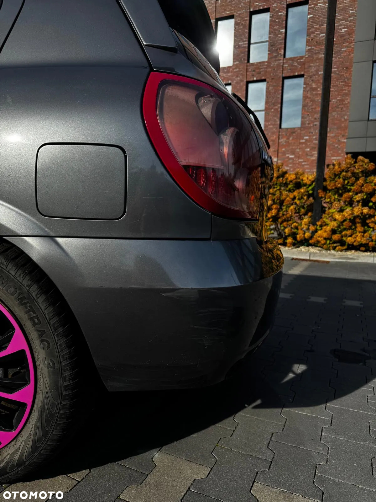 Nissan Almera - 10