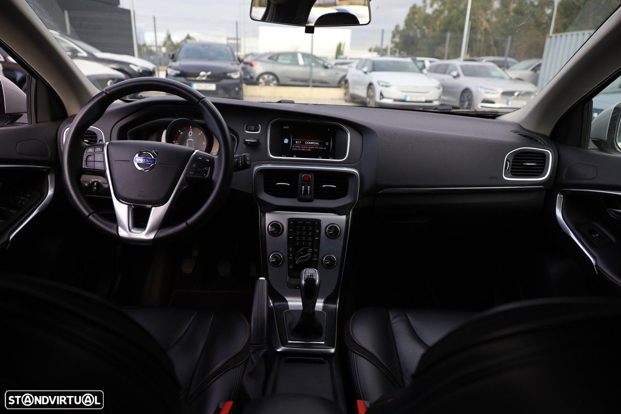Volvo V40 2.0 D2 VOR - 15