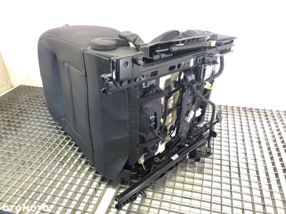 FOTEL PRAWY PRZÓD  OPEL MOKKA / MOKKA X (J13) 2012 - 2022 1.4 (_76) 103 kW [140 KM] benzyna 2013 - - 5