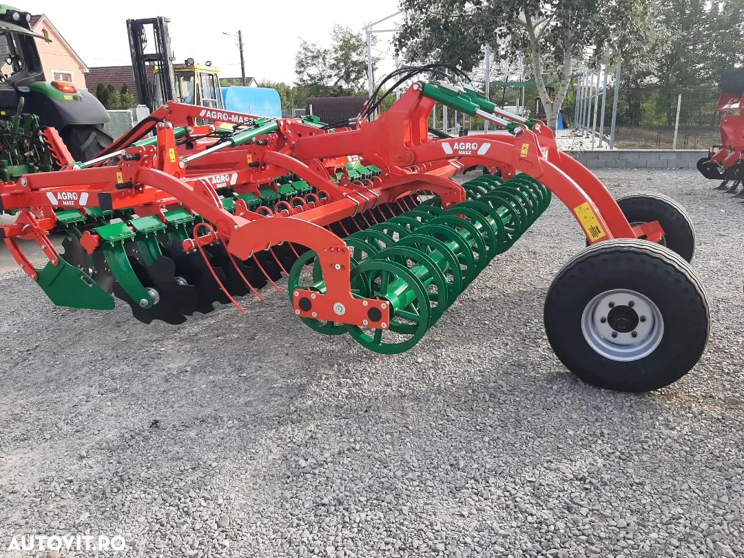 Agro-Masz BT 40 H tractat Terradisc  cu talere independente - 1