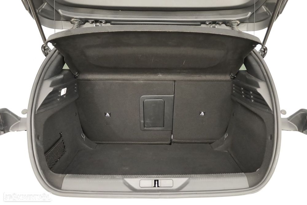 Peugeot 308 1.2 PureTech GT EAT8 - 23